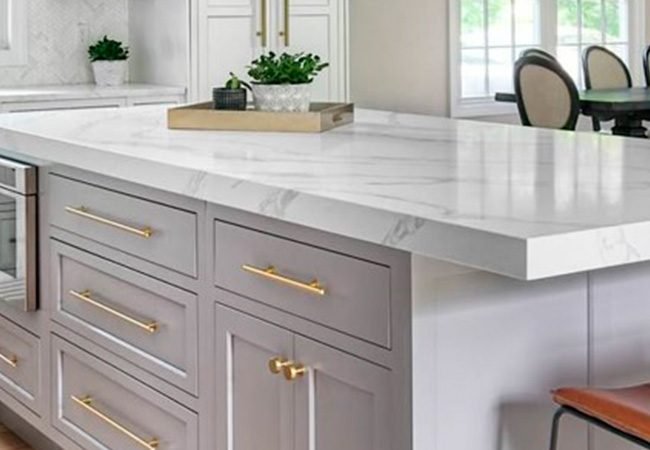 Quartz vs Granite Countertops: Which Is Better for Homes in Pompano Beach? (2026 Guide)
